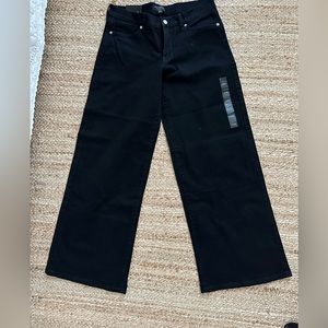 Banana Republic NWT Wide Leg Jeans- Black